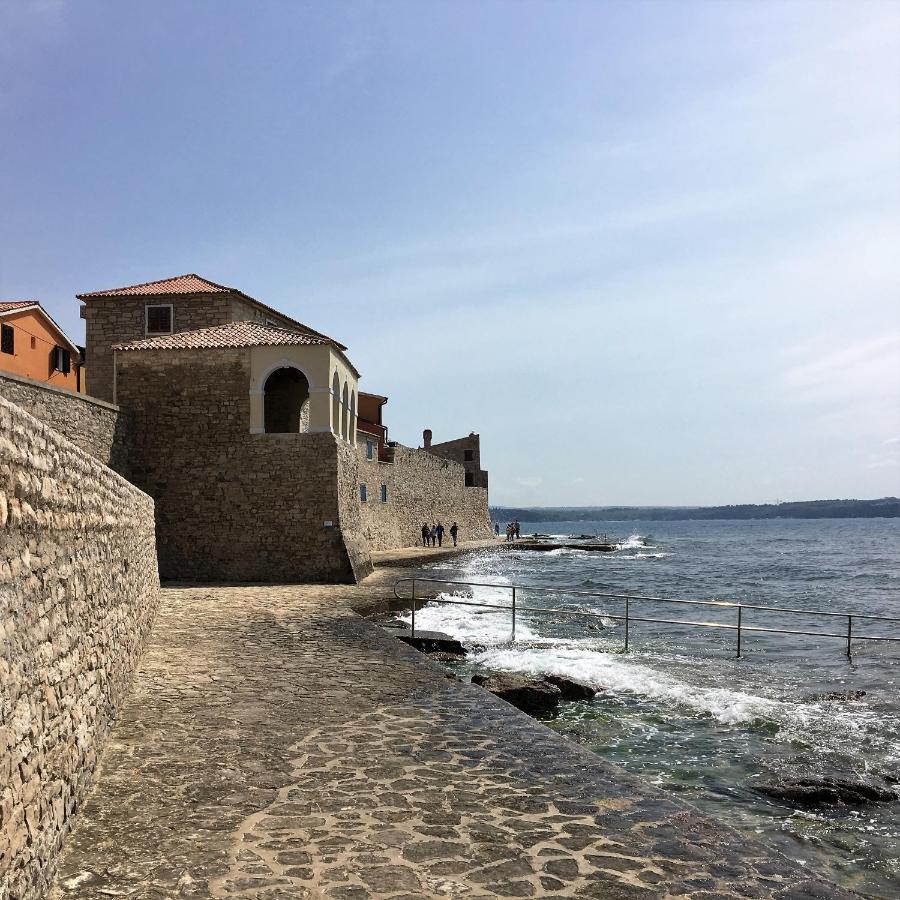 Ferienwohnung Sommer Novigrad  Exterior photo