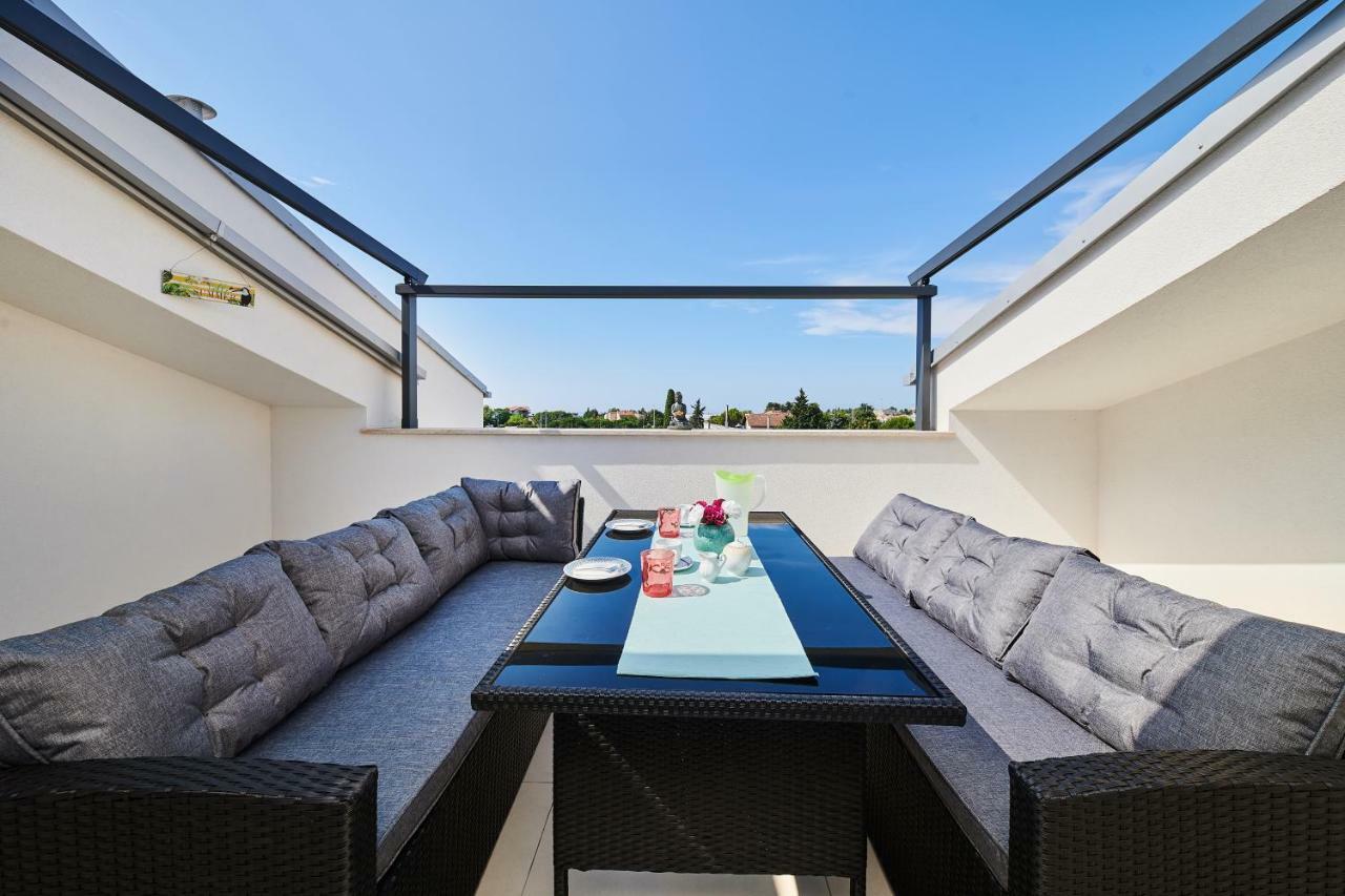 Ferienwohnung Sommer Novigrad  Exterior photo